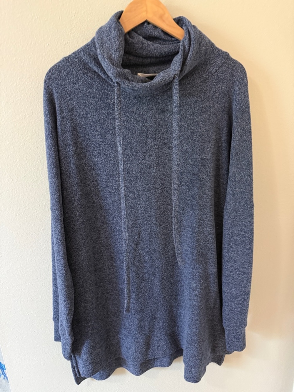 Zenana Outfitters Heathered Navy Turtleneck Pullover with Drawstrings